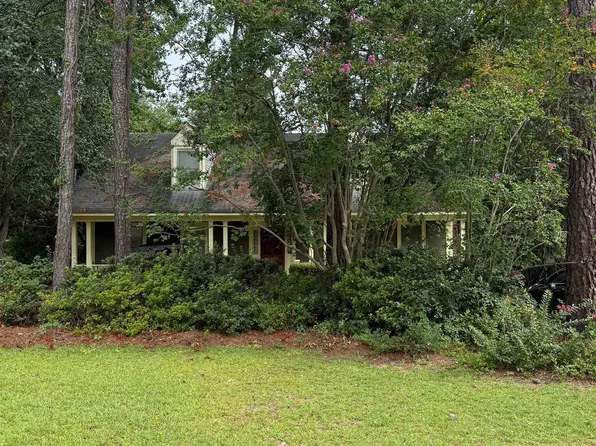 Photo of 152 Charles Towne Ct, Columbia, SC 29209